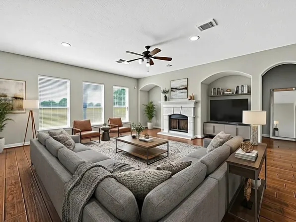 11107 Camino Oaks Dr, Houston, TX 77064