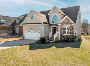 222 Lakepoint Dr, Gadsden, AL 35901