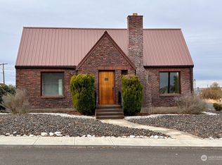 202 S 4th St, Odessa, WA 99159