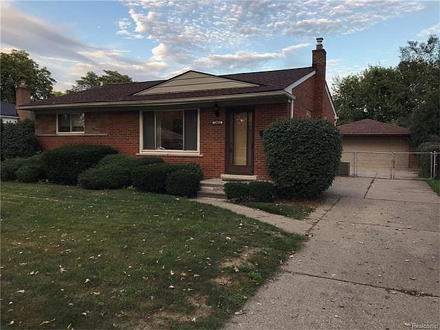 1st image of 24064 Karen Ave