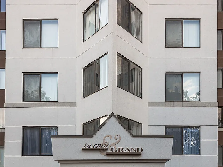 Twenty & Grand — Photo 12
