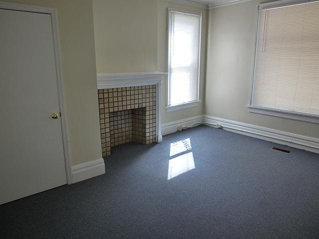 1st image of 38 E 12th Ave