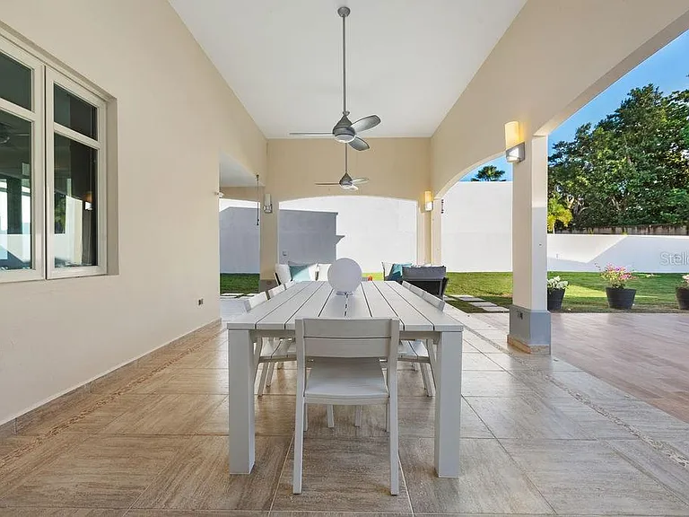 251 Dorado Bch E — Photo 36