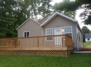 514 W Broadway St, Greenwood, IN 46142
