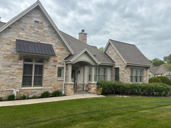 N73W13623 Claas Rd #R4, Menomonee Falls, WI 53051