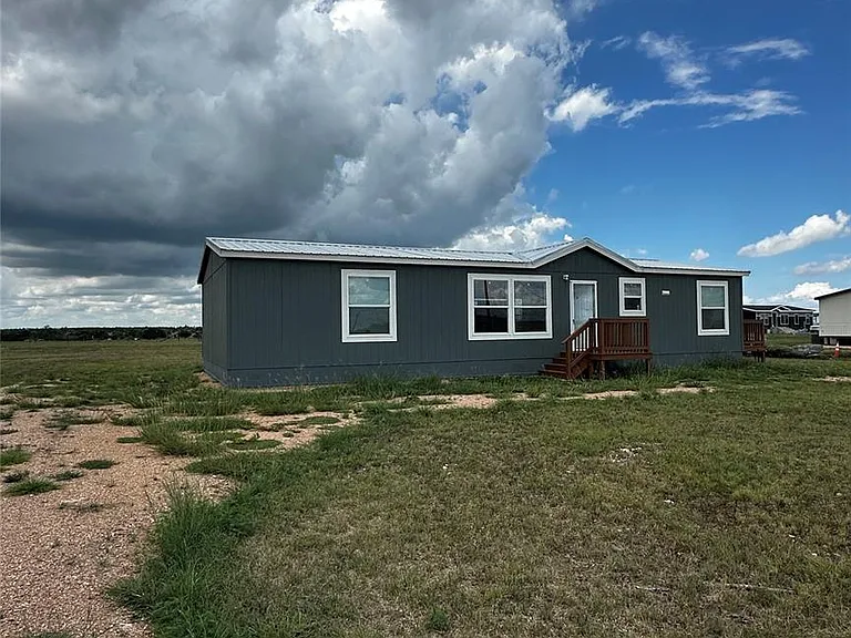 136 Caliza Dr — Photo 1