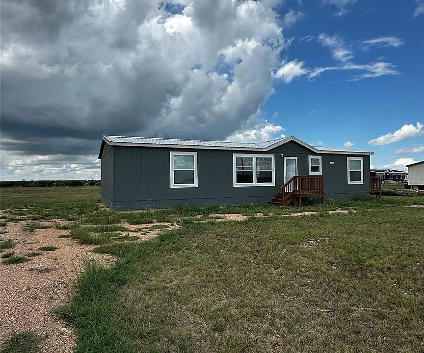 136 Caliza Dr
