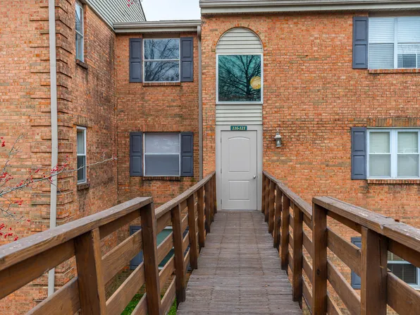 421 Redding Rd APT 116, Lexington, KY 40517