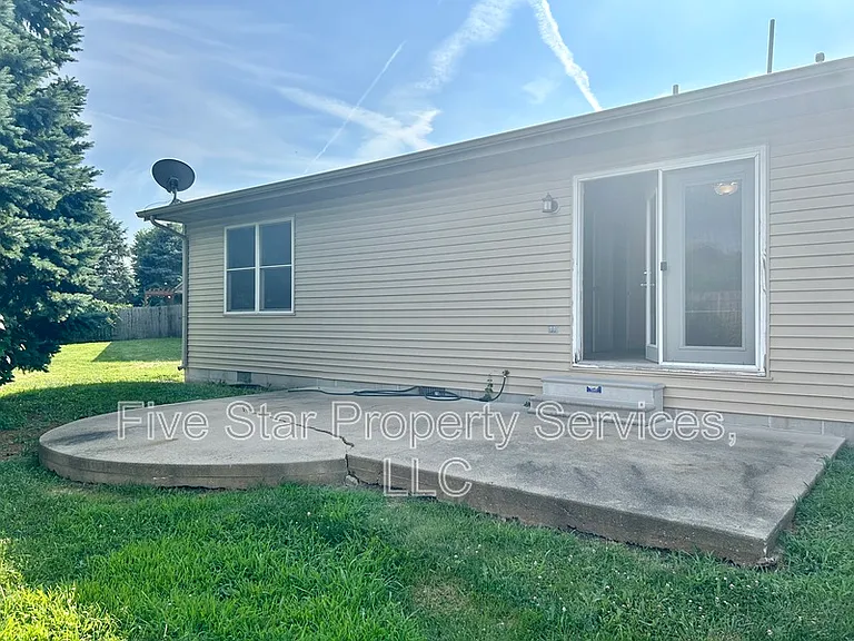 1420 School House Ln — Photo 25