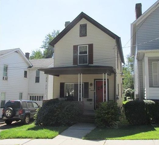 1st image of 620 Spruce St