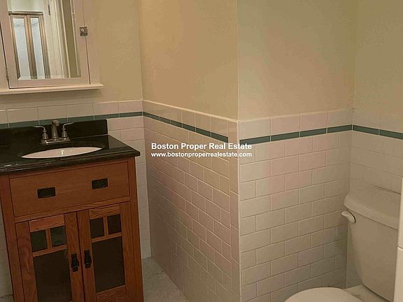 195 Commonwealth Ave. #1 Boston - Back Bay Unit Photo 4