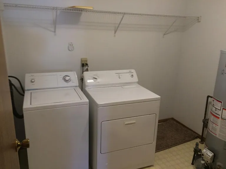 1406 Sturdy Rd — Photo 12