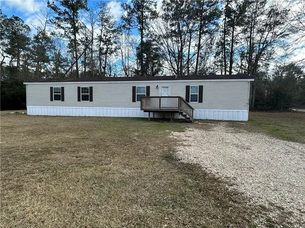 30780 Pine Hill Dr, Albany, LA 70711