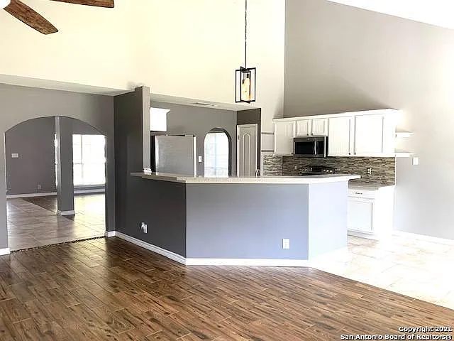 2546 Woodland Village Pl — Photo 6
