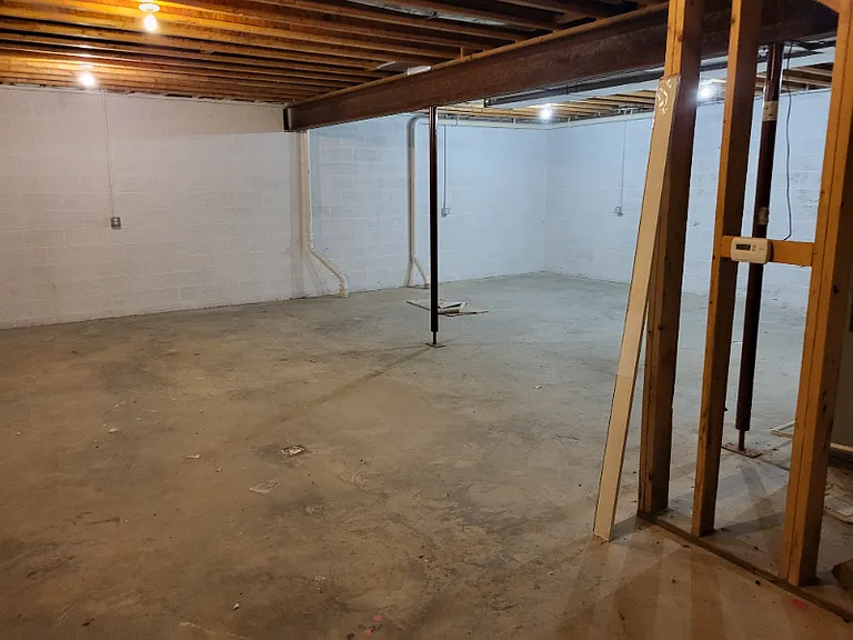 113 Legacy Dr — Photo 17