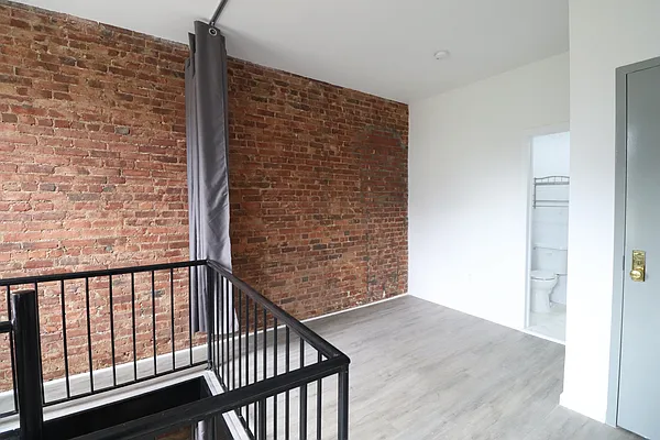 Rented by Nest Seekers International | media 5