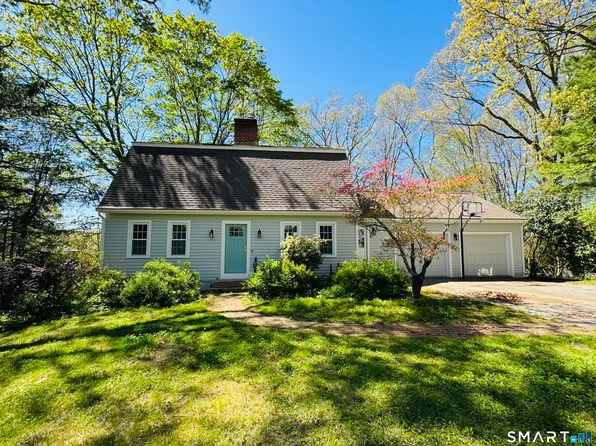 34 Laurel Hill Drive, East Lyme, CT 06357
