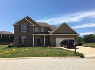 9331 Millstone Dr, Racine, WI 53406