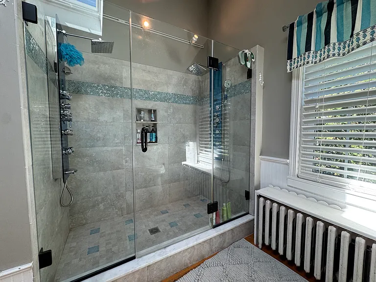 112 Wayland St — Photo 13