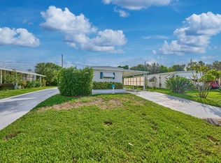 8421 SE Skylark Ave, Hobe Sound, FL 33455