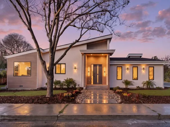 806 Emily Dr, Mountain View, CA 94043