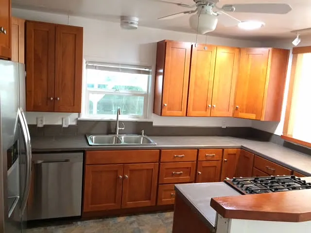 478 Ray Ln — Photo 21