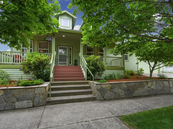 1222 NE Cedar Ridge Loop, Vancouver, WA 98664