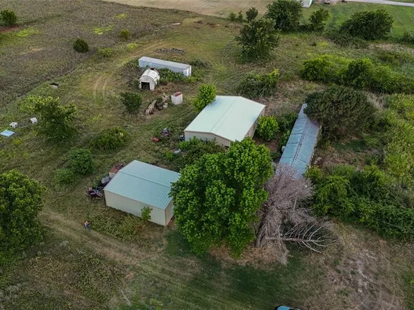 5270 S 2nd St, Duncan, OK 73533