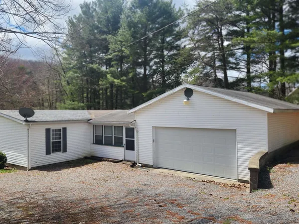 162 Old Sawmill Rd, Independence, WV 26374