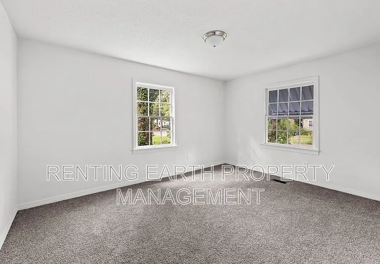 832 Meadowbrook Dr — Photo 17