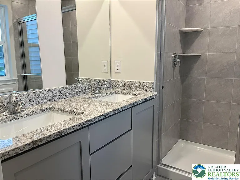 7620 Clayton Ave — Photo 12