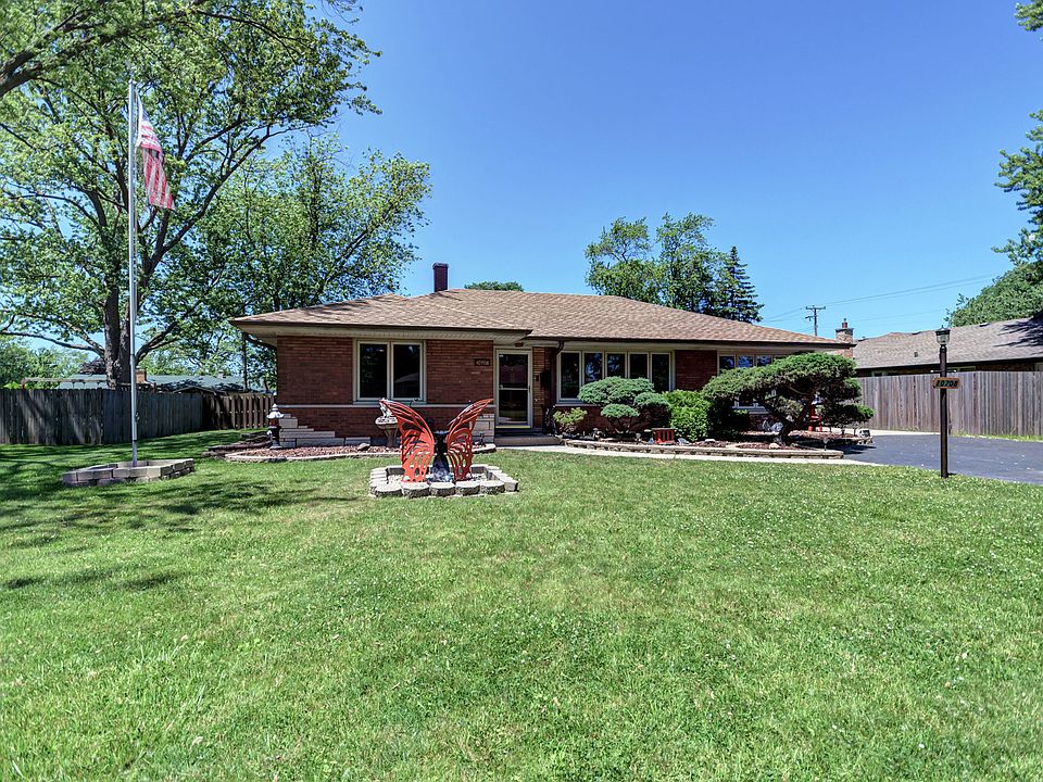 1st image of 10708 S Plahm Ct