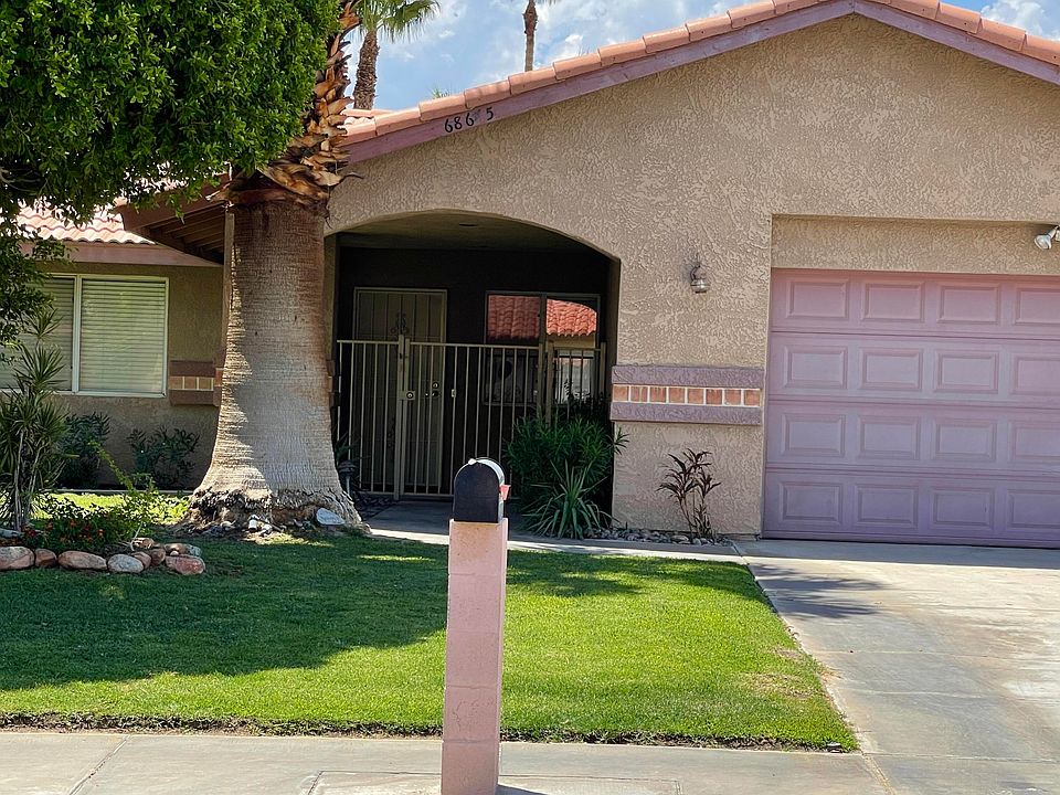 1st image of 68645 Tachevah Dr