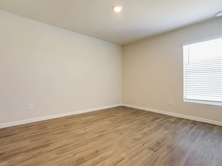 7183 Batavia St — Photo 13