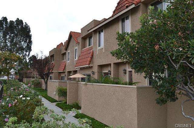1st image of 17906 River Cir APT 6