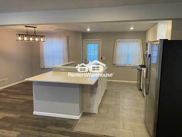 7908 W 31st St — Photo 18