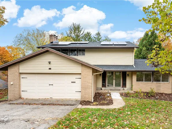 7716 Wick Dr, Pittsburgh, PA 15237