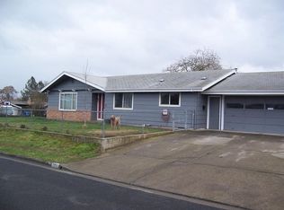 1150 Crest Dr, Central Pt, OR