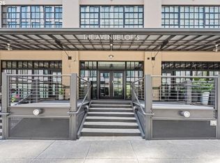 1400 NW Irving St APT 114, Portland, OR 97209