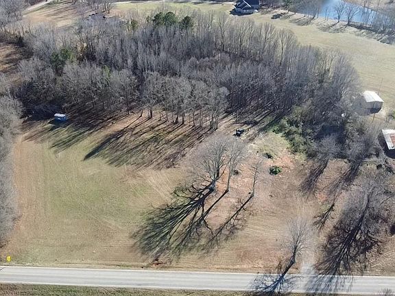 2nd image of 1070 Garrison Rd
