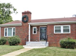 10404 Red House Rd, Appomattox, VA 24522