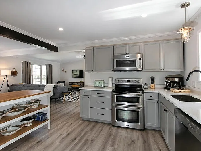 488 Onteora Blvd — Photo 2
