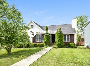 272 Grand Central Dr, Simpsonville, KY 40067