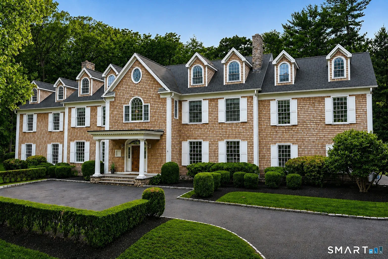6 bed, 6.0 bath, 8809 sqft, $12,000 — Photo 1