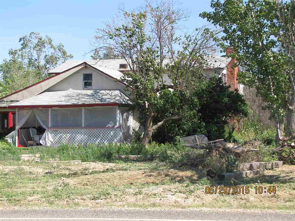 2nd image of 810 W Amity Rd