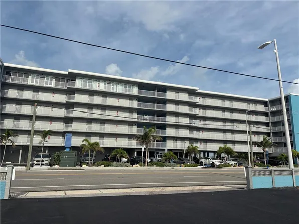 9980 Gulf Blvd #317, Treasure Island, FL 33706