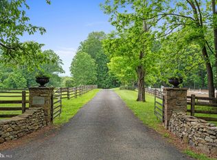 501 Richmond Rd, Castleton, VA 22716