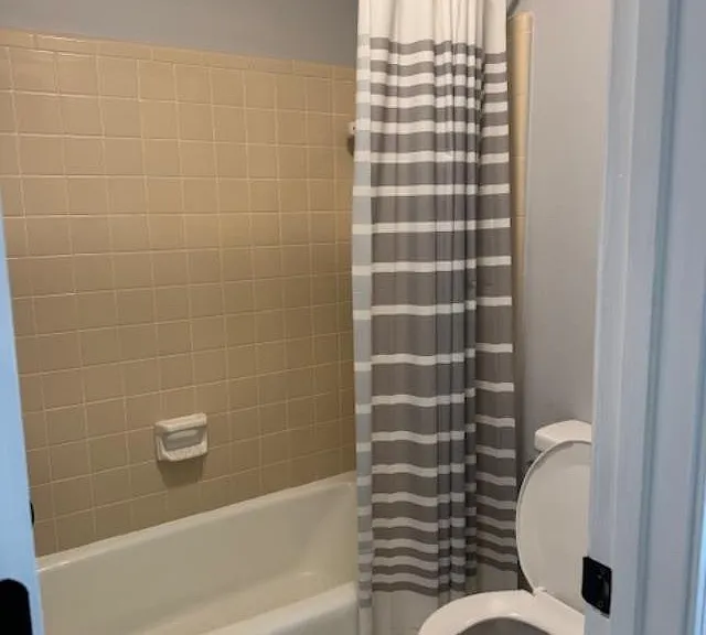 202 Dogwood Dr #A — Photo 15