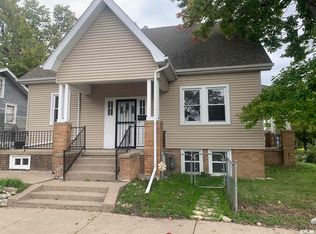 1800 N New York Ave, Peoria, IL 61603