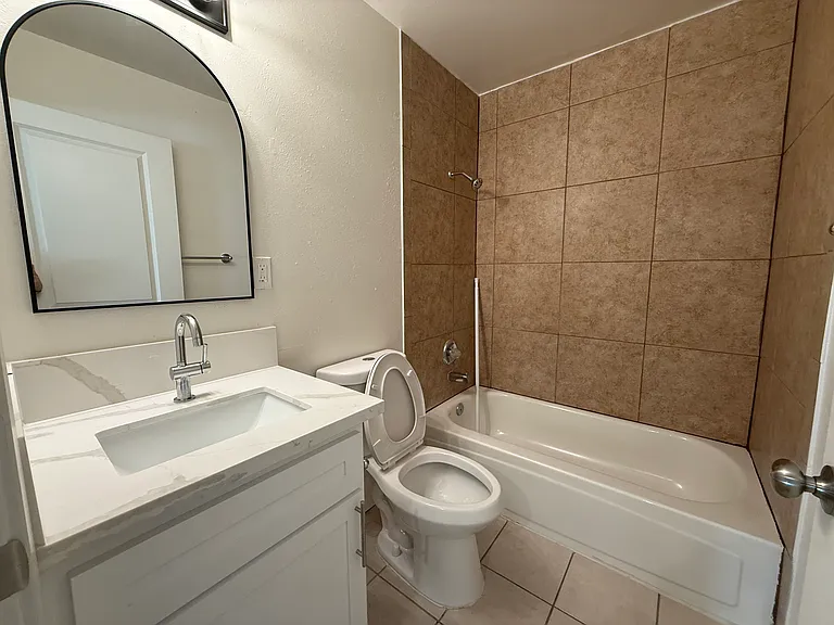 1400 McAllister Ave — Photo 9